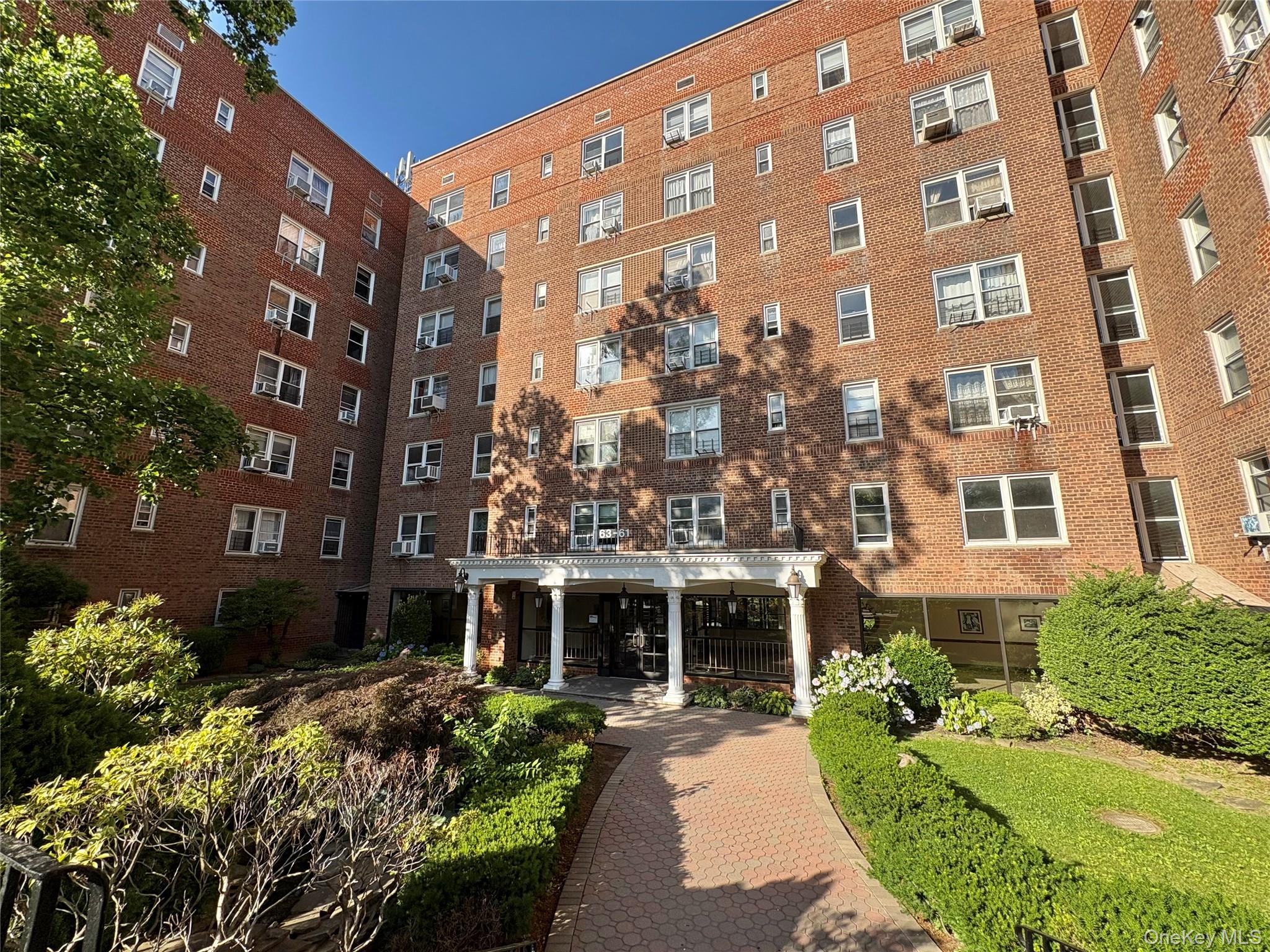 63-61 Yellowstone Boulevard # 3E, Forest Hills, NY 11375