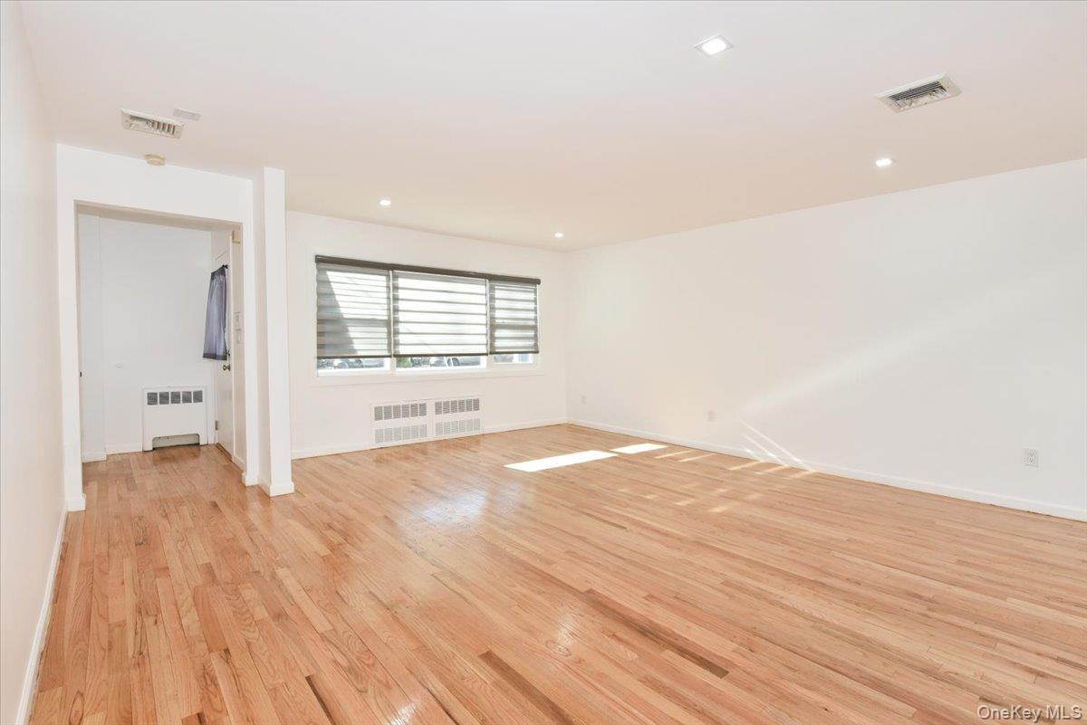 1510 Rica Place, Valley Stream, NY 11580