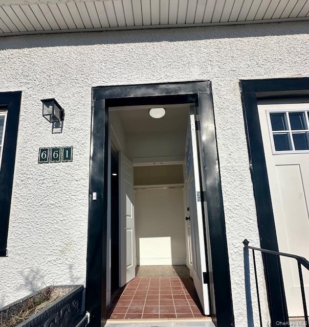 661 E Olive Street, Long Beach, NY 11561