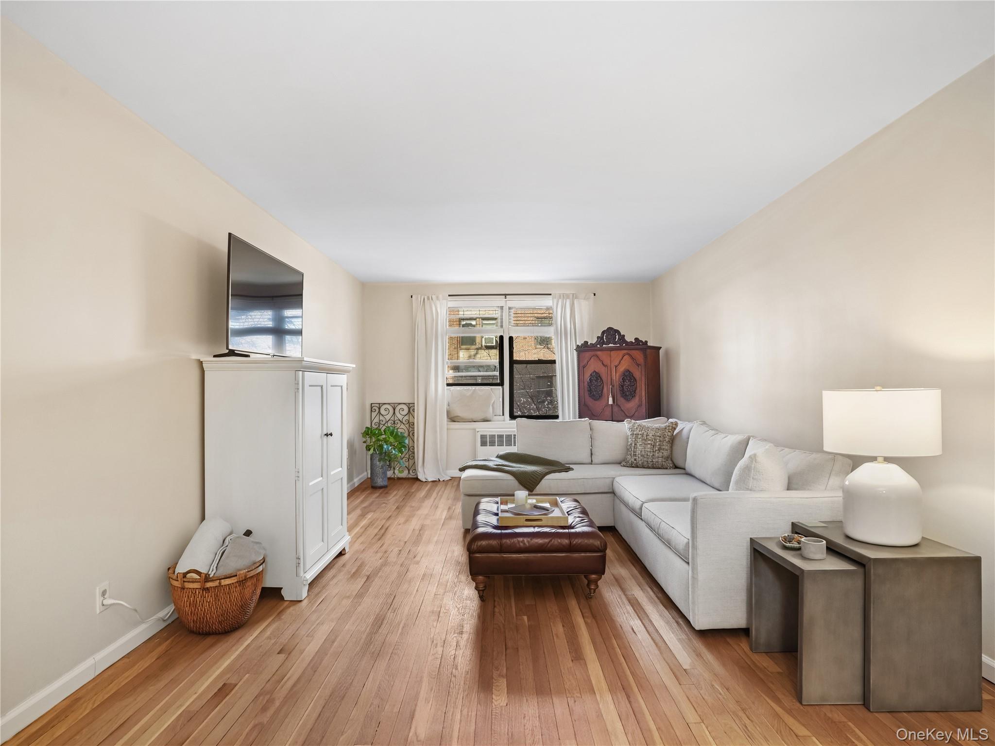 10 Franklin Avenue # 2G, White Plains, NY 10601