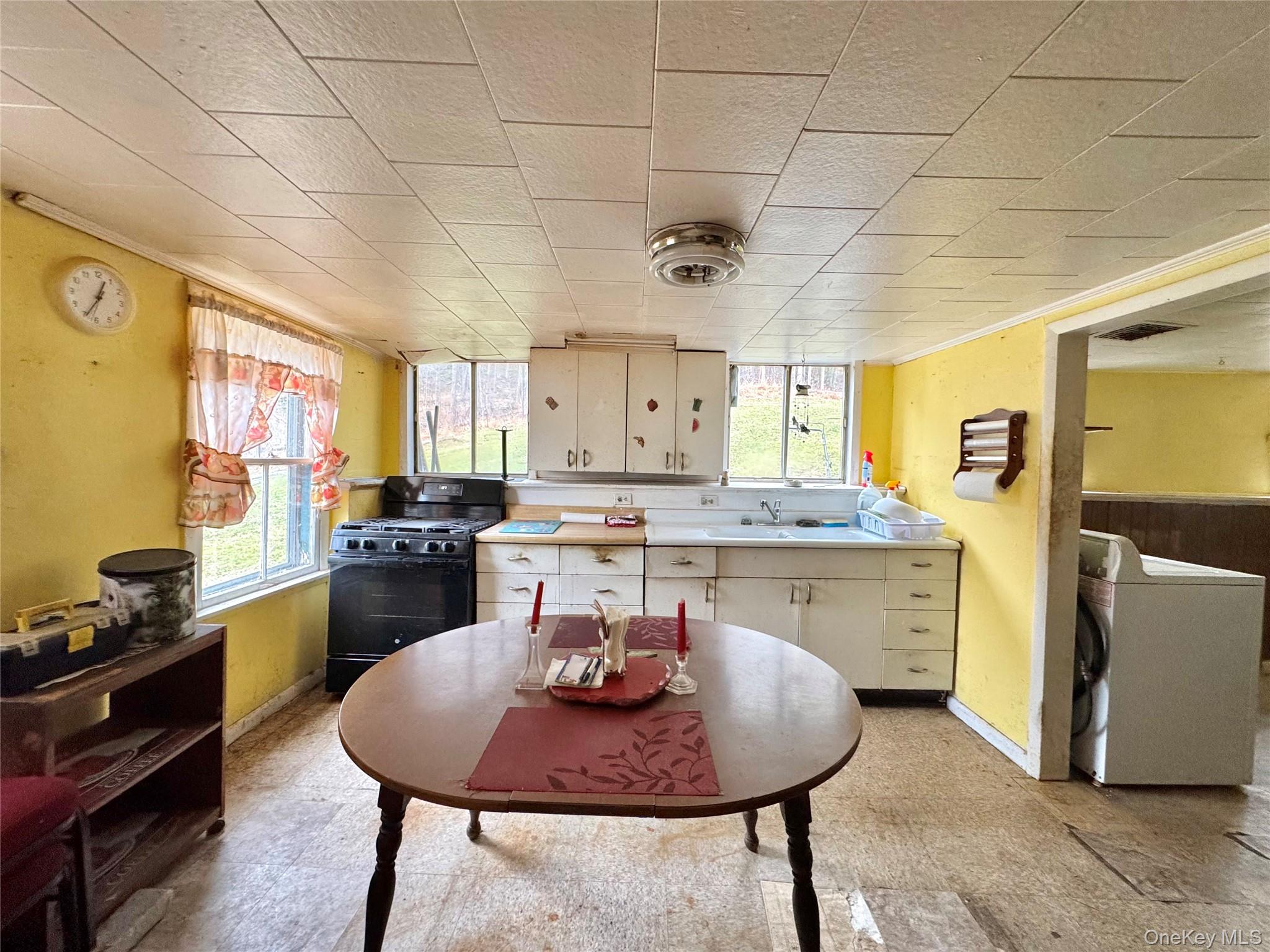 5208 Cauterskill Road, Catskill, NY 12414