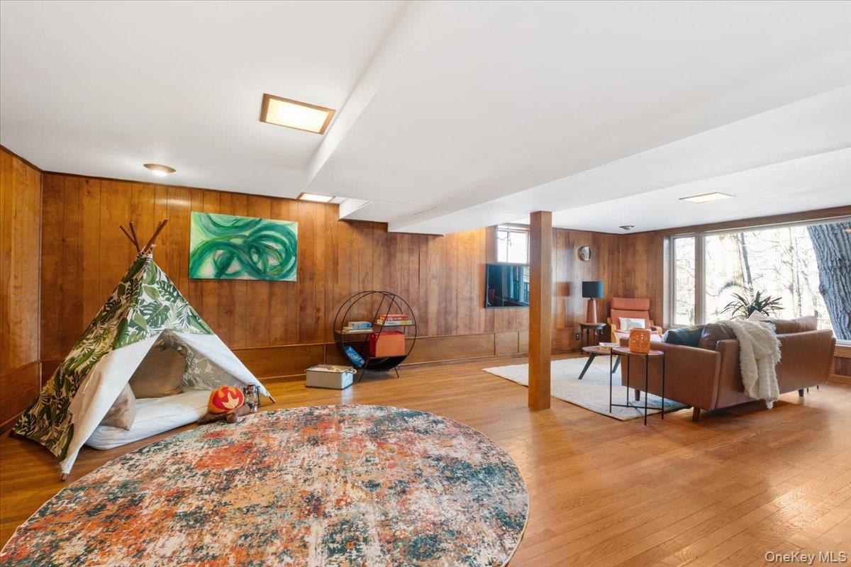 34 Western Drive, Ardsley, NY 10502