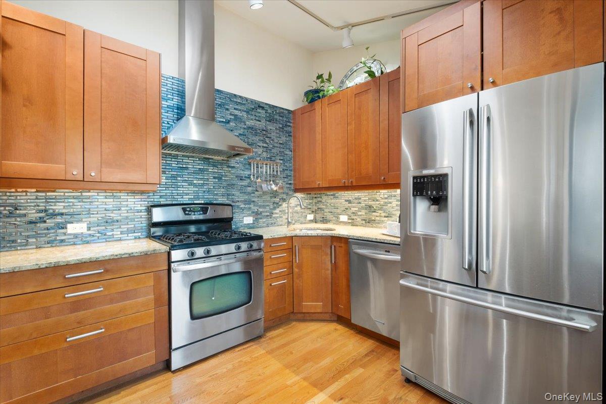 34 Western Drive, Ardsley, NY 10502