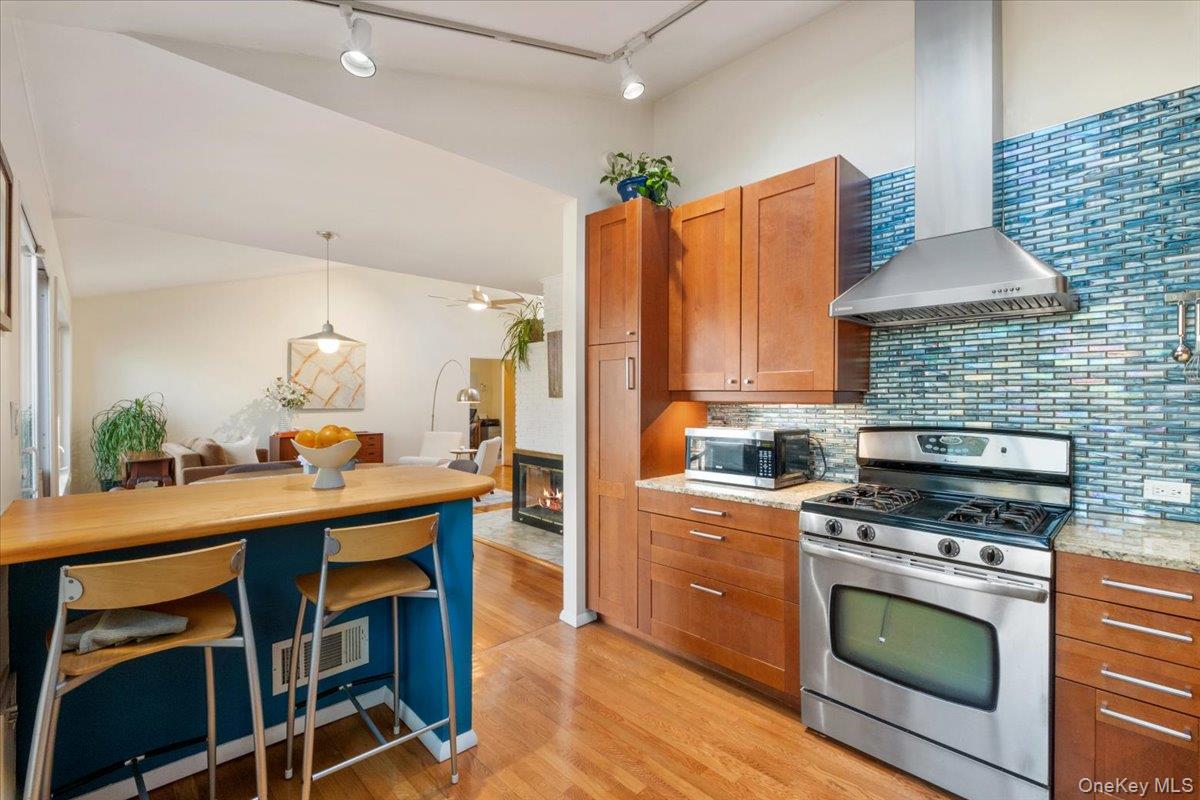 34 Western Drive, Ardsley, NY 10502