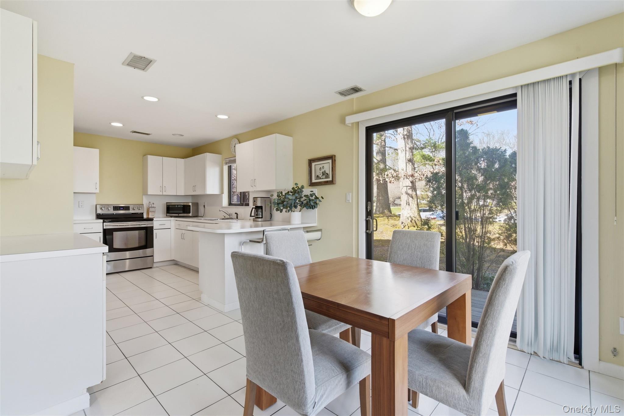 100 Northgate Circle, Melville, NY 11747