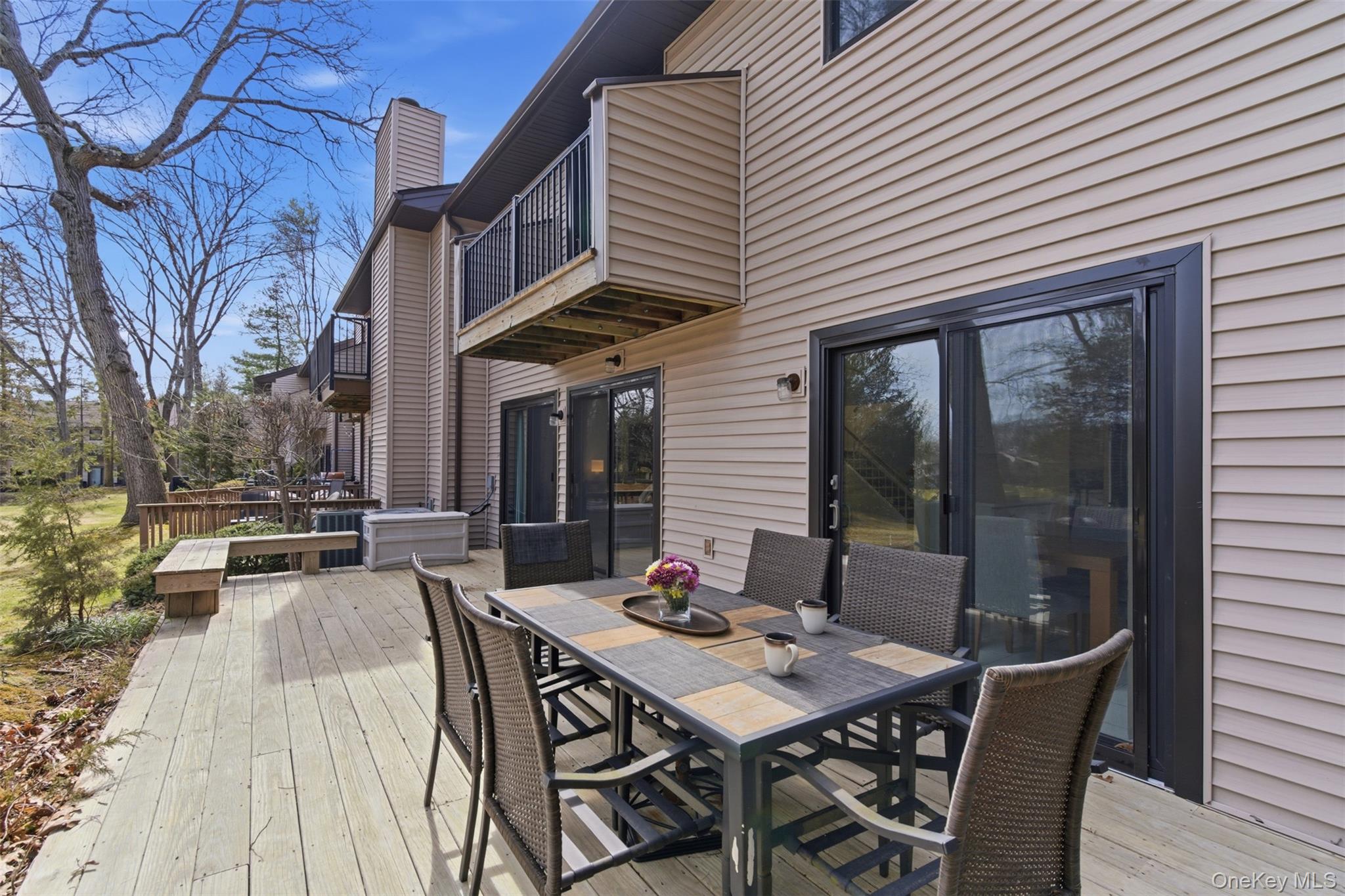 100 Northgate Circle, Melville, NY 11747