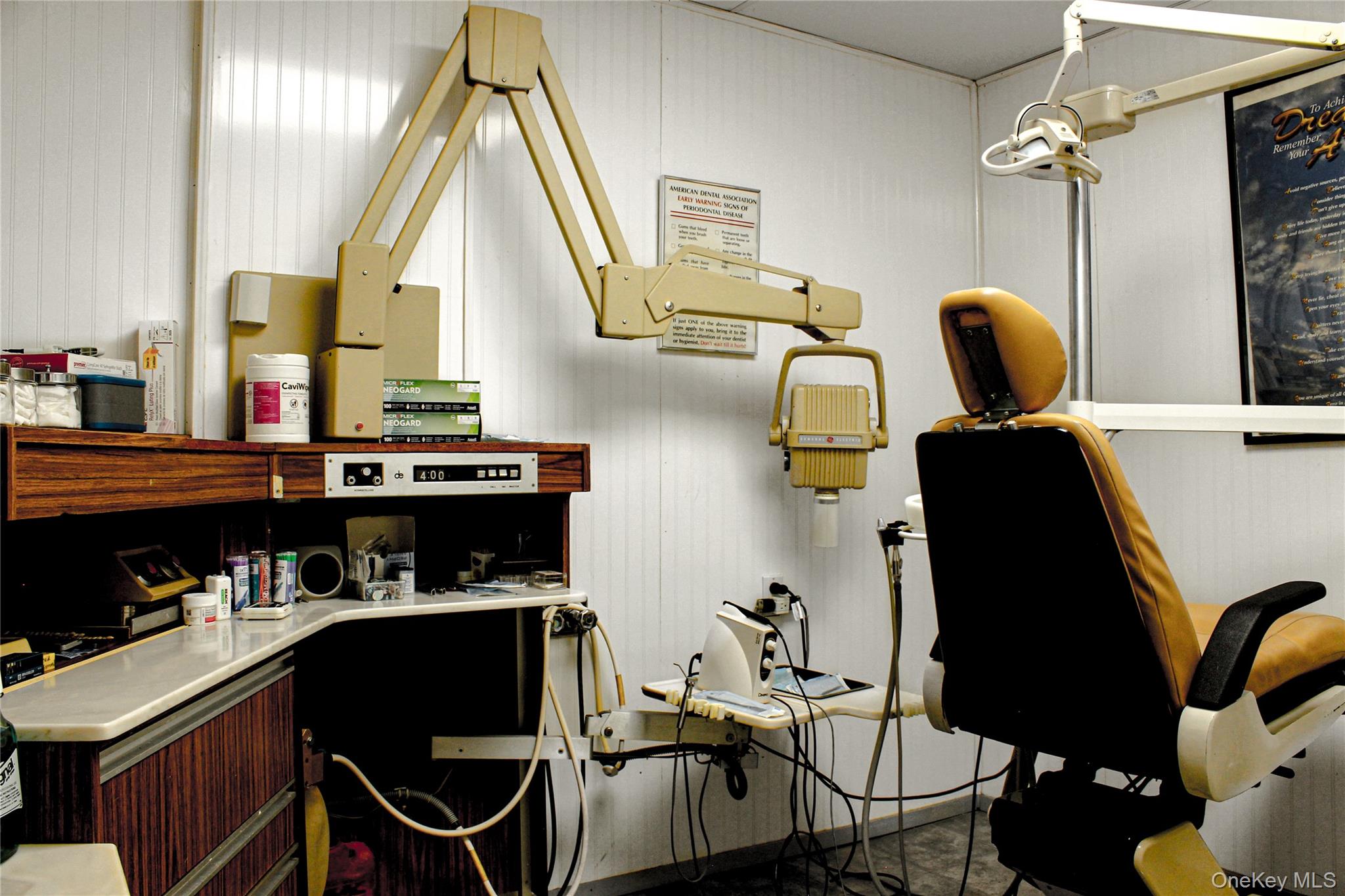 551 Crescent Street, Brooklyn, NY 11208