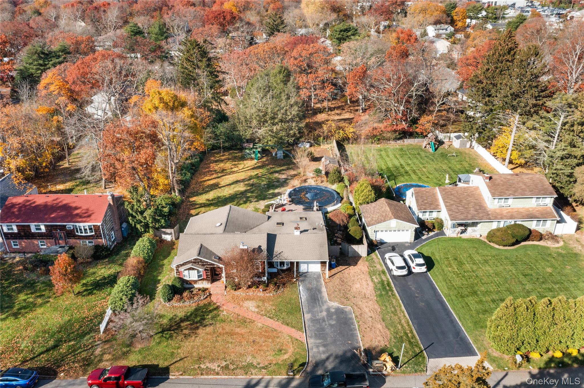 18 Floral Avenue, Huntington, NY 11743