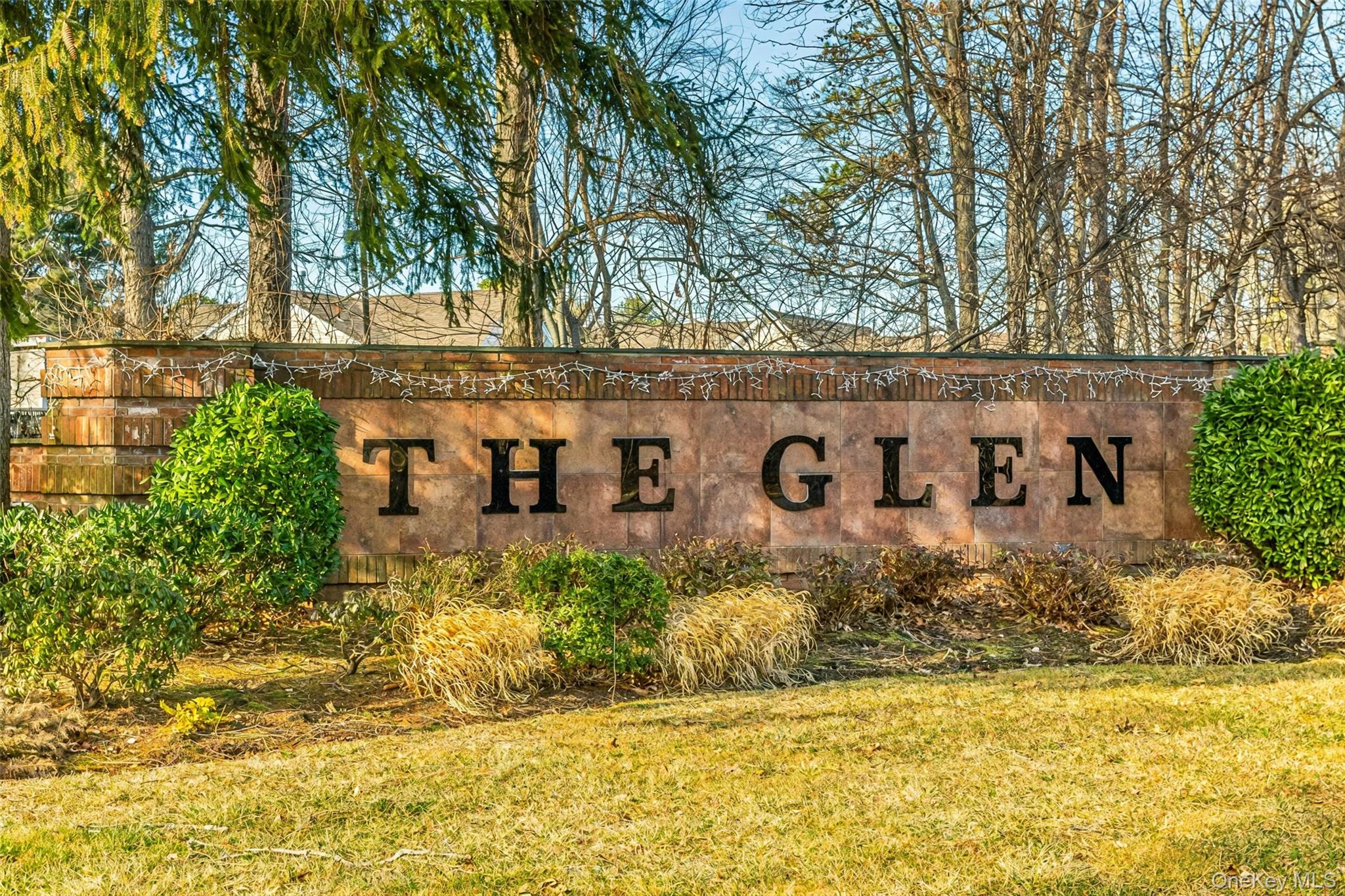 77 Glen Drive, Ridge, NY 11961
