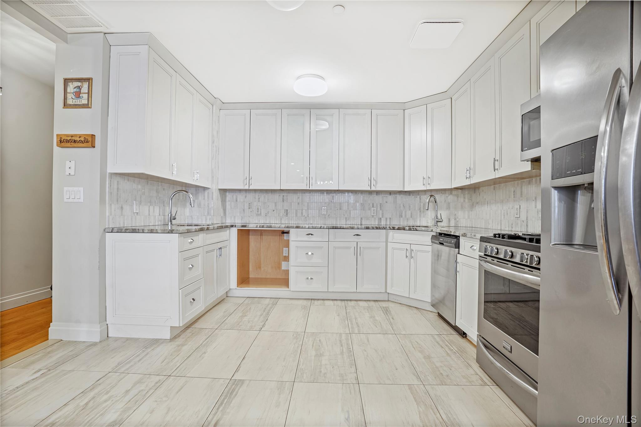 22 S 9 Street # 3B, Brooklyn, NY 11249
