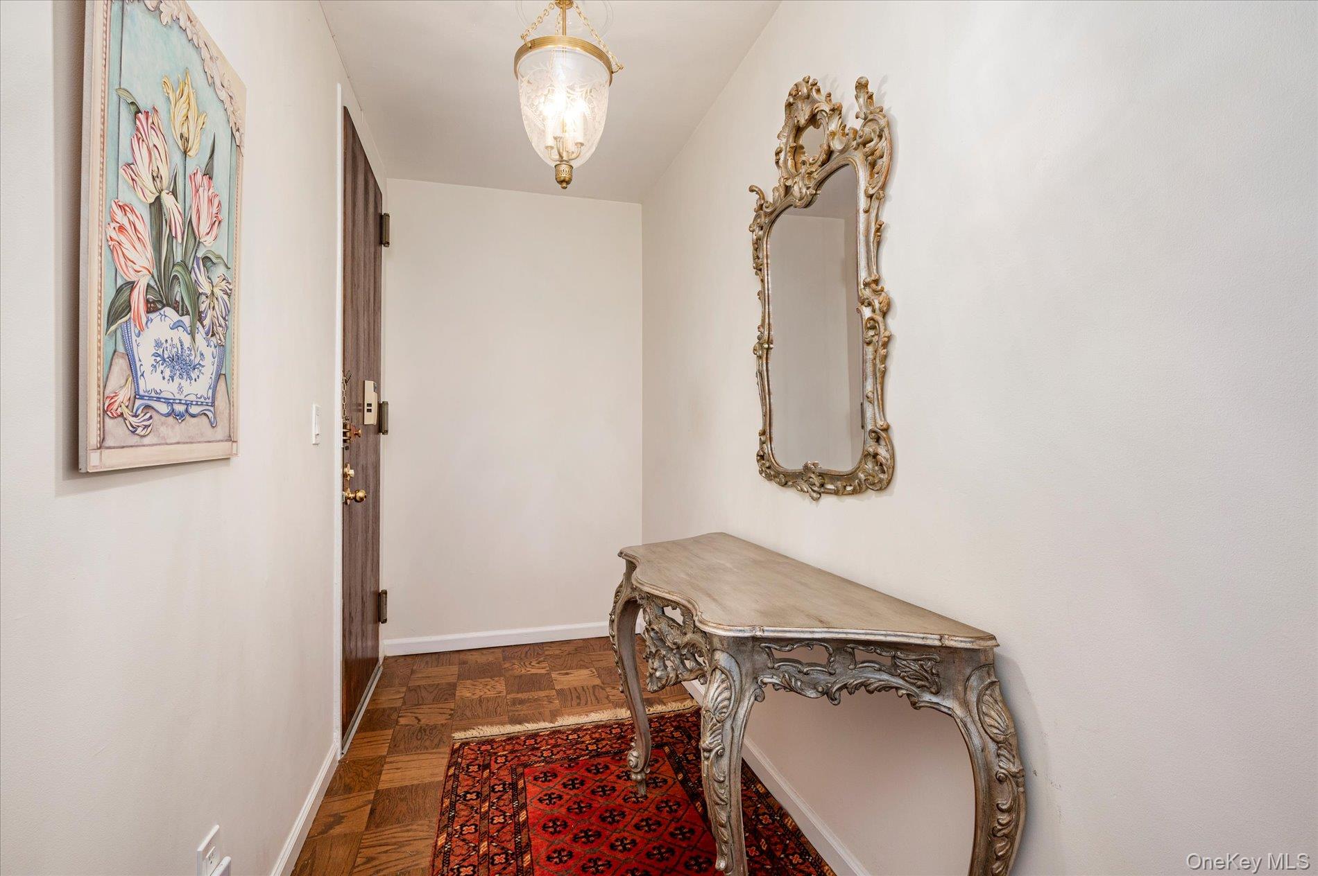 20 Gilchrest Road # 3D, Great Neck, NY 11021