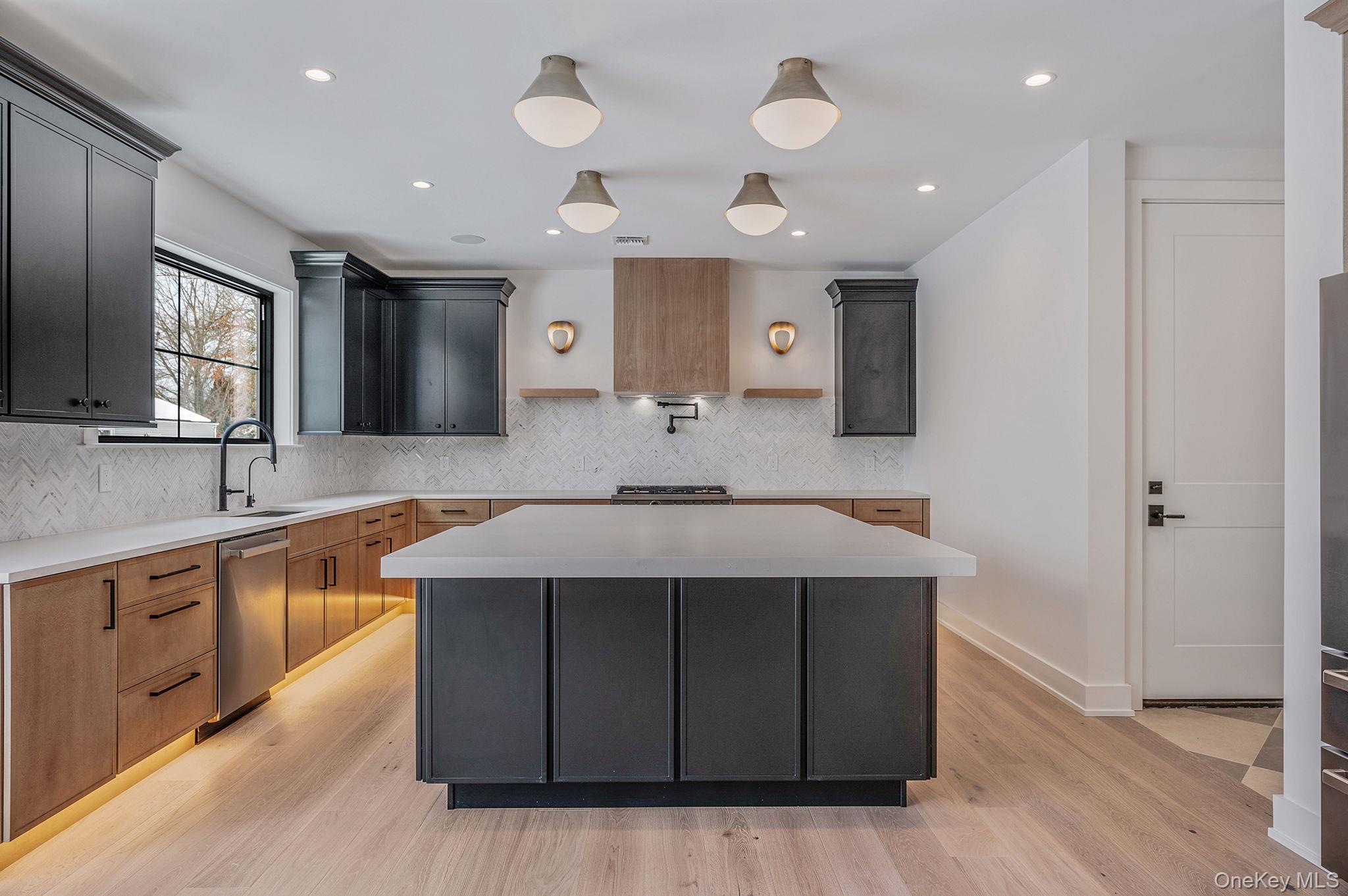 458 Harrison Avenue, Miller Place, NY 11764