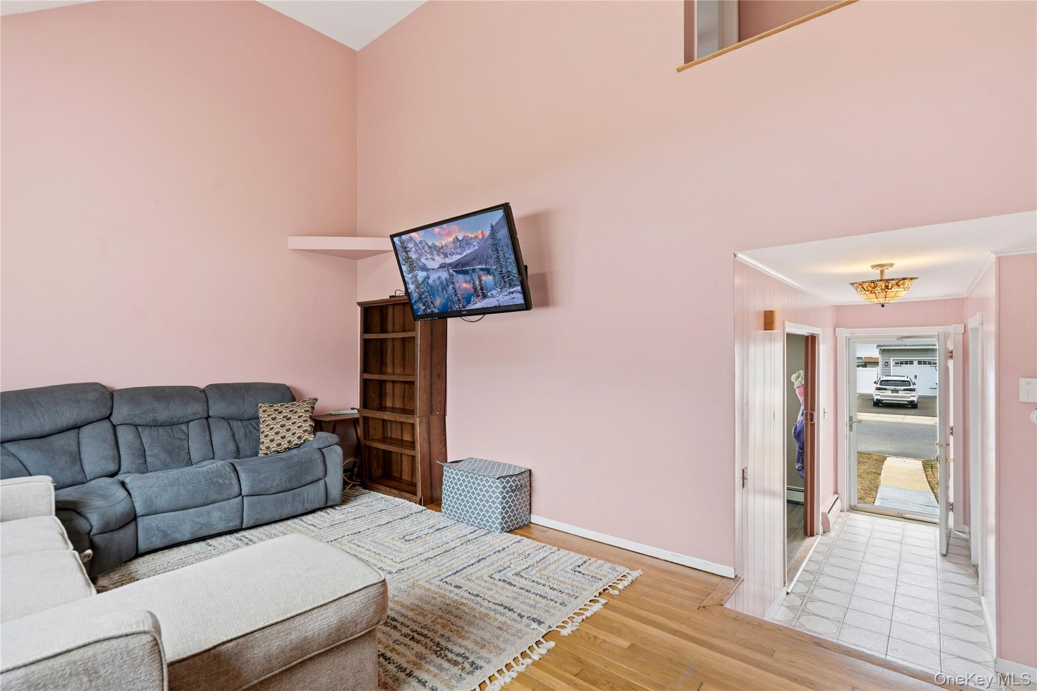 299 28th Street, Copiague, NY 11726