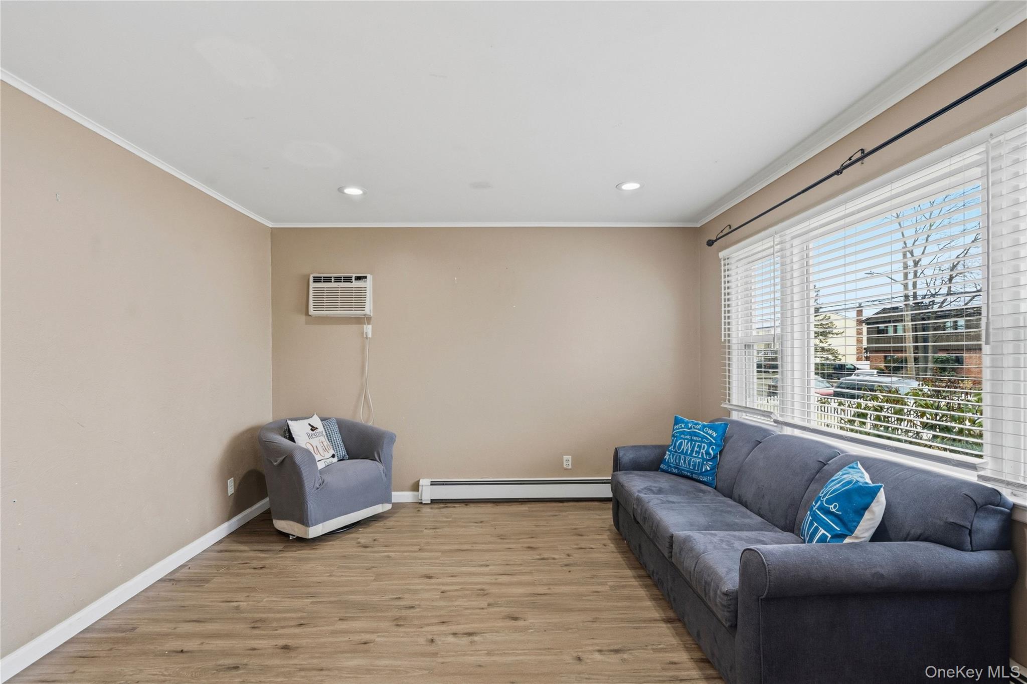 299 28th Street, Copiague, NY 11726