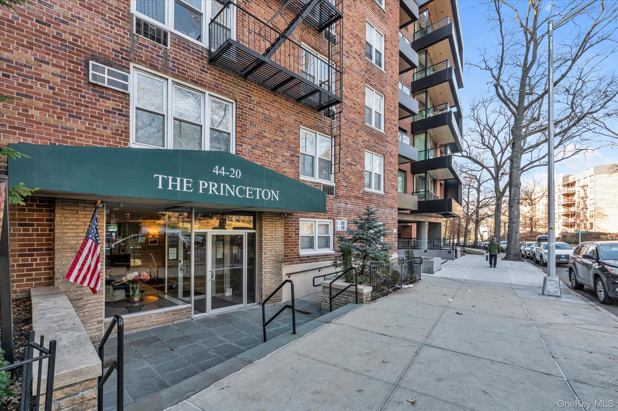 44-20 Douglaston Parkway # 6B, Douglaston, NY 11363