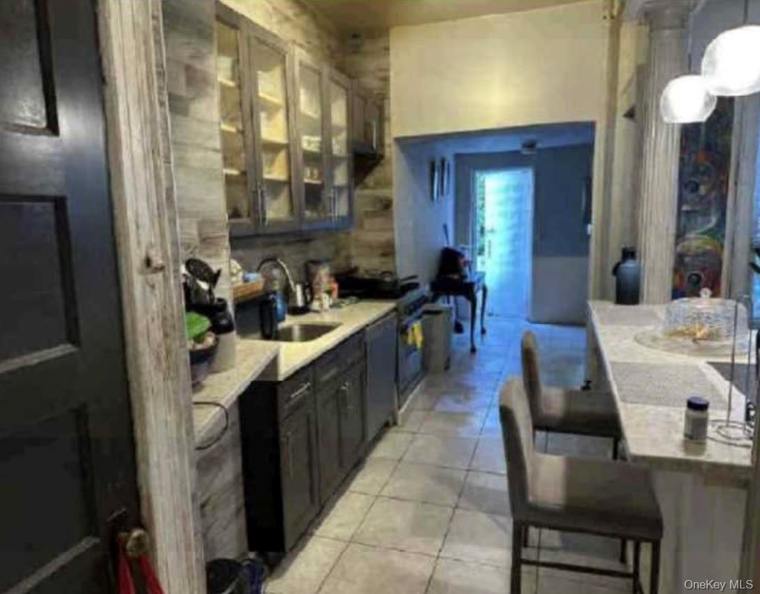 3217 Beverly, Brooklyn, NY 11226