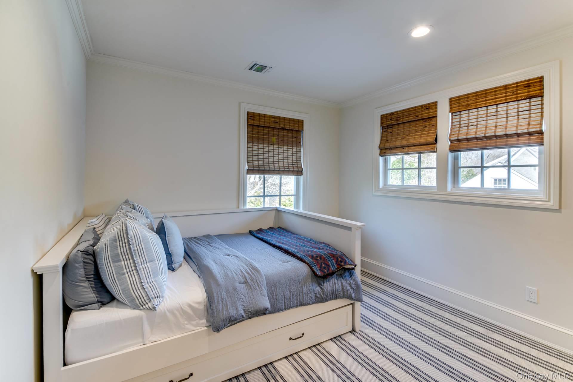 189 Lumber Lane, Bridgehampton, NY 11932