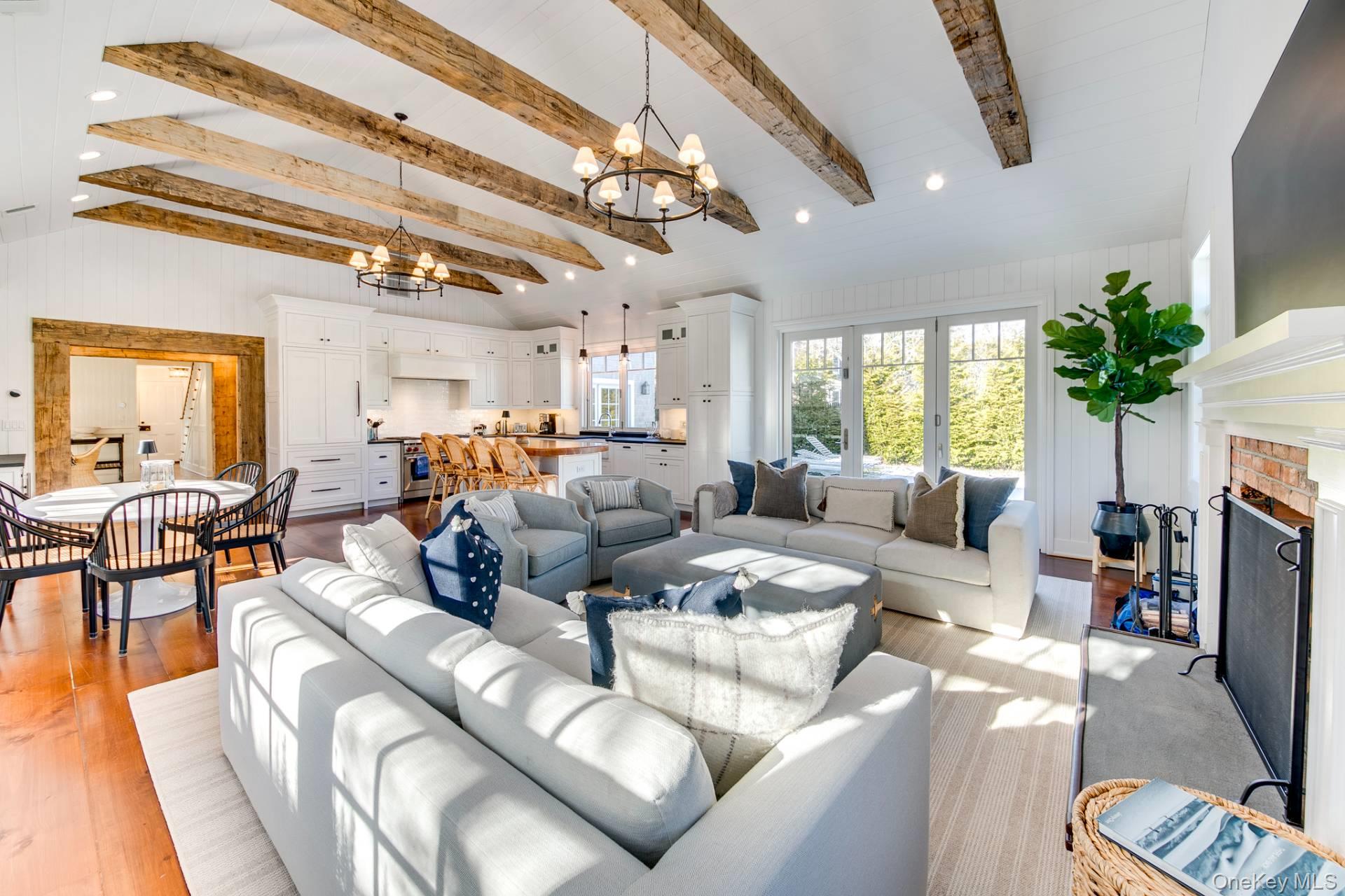 189 Lumber Lane, Bridgehampton, NY 11932