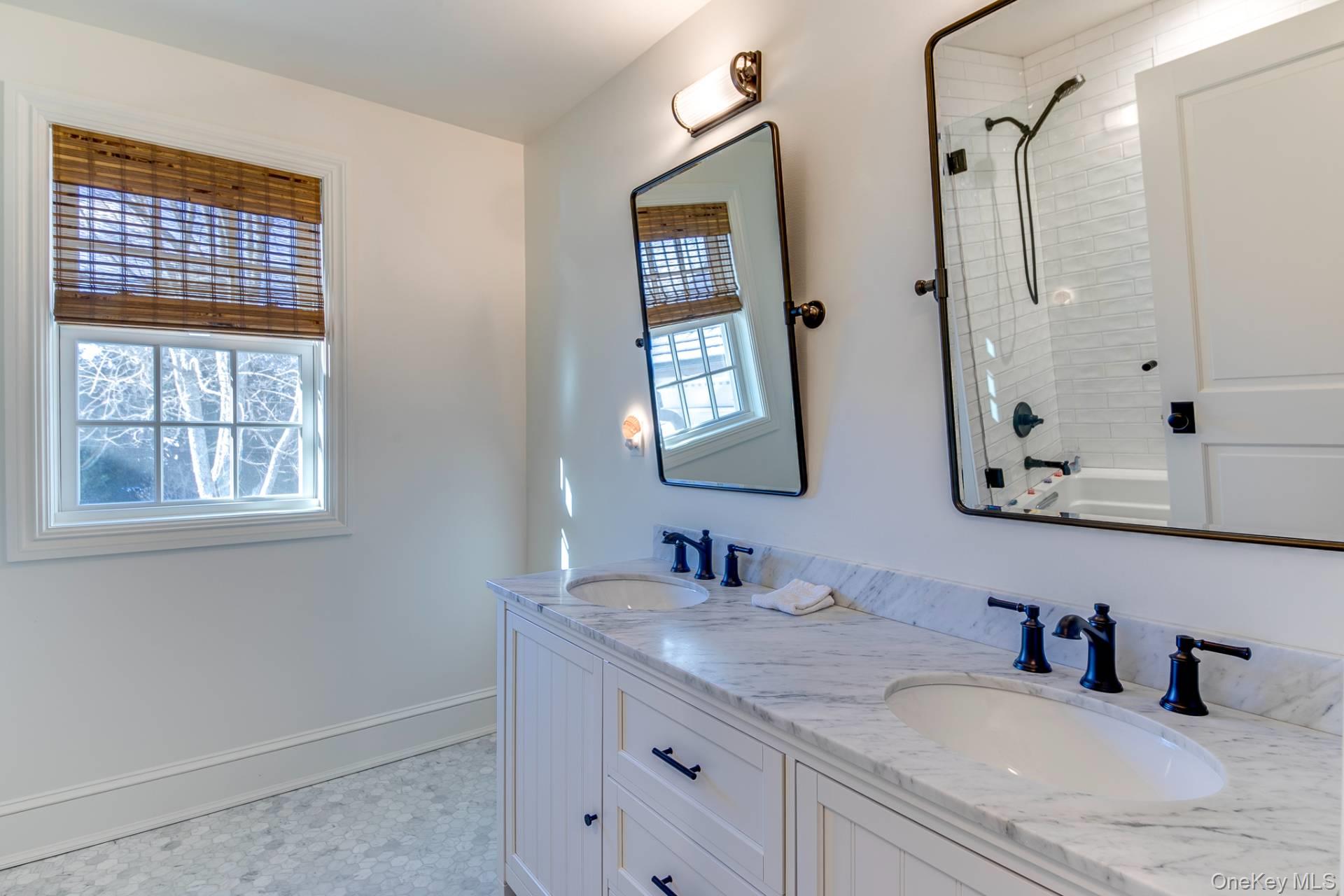 189 Lumber Lane, Bridgehampton, NY 11932