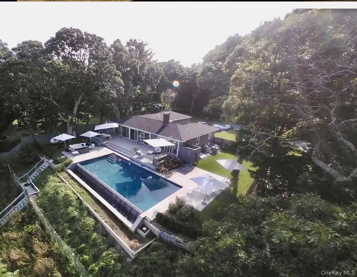 16 N Shore Road, Hampton Bays, NY 11946