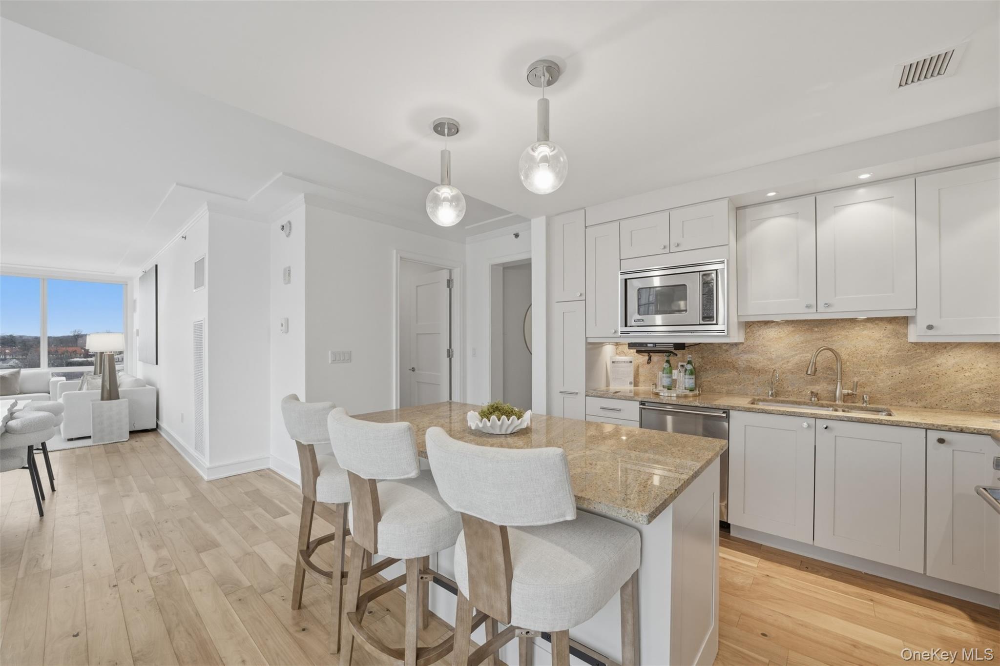 5 Renaissance Square # 16D, White Plains, NY 10601