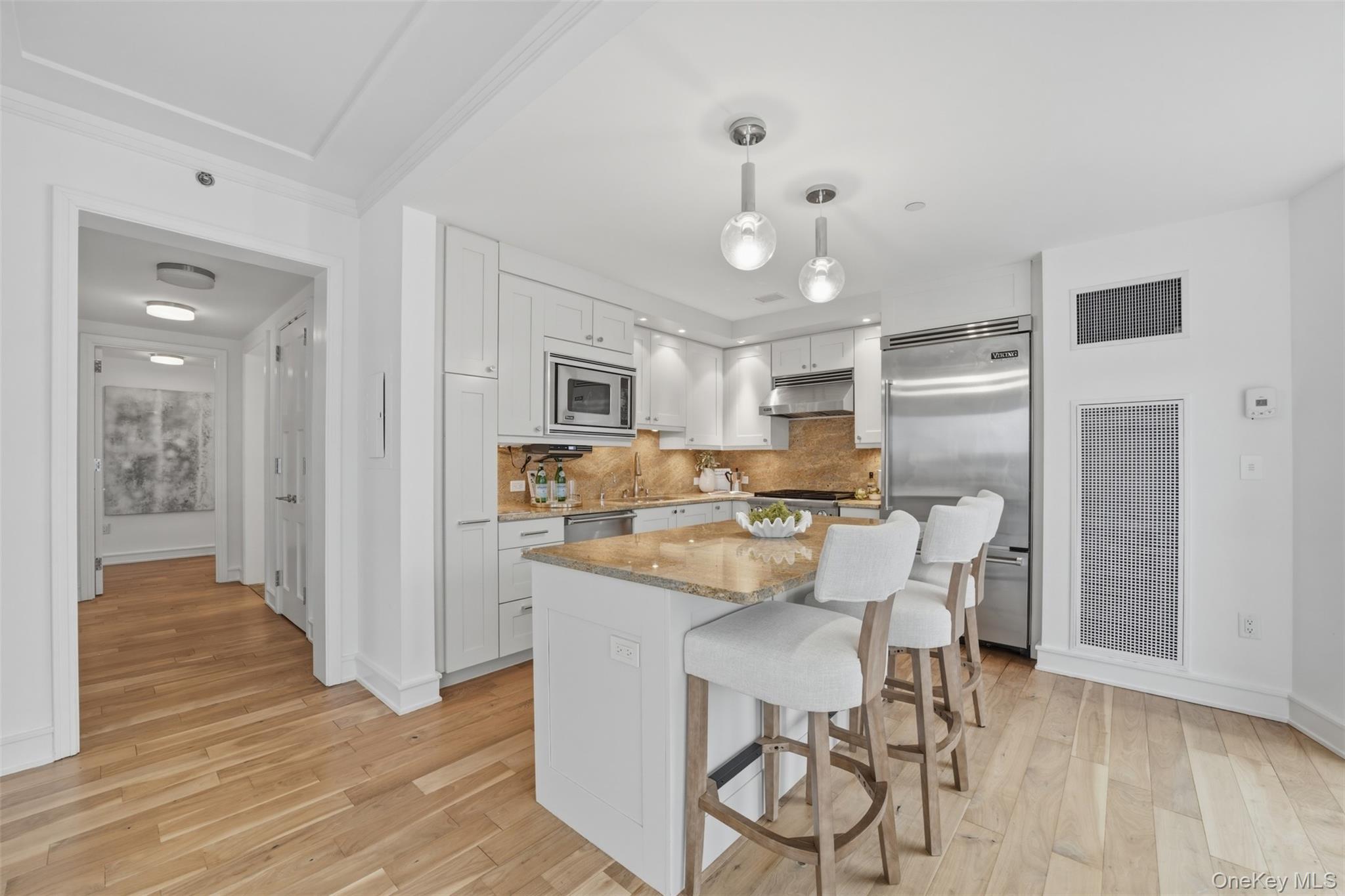 5 Renaissance Square # 16D, White Plains, NY 10601