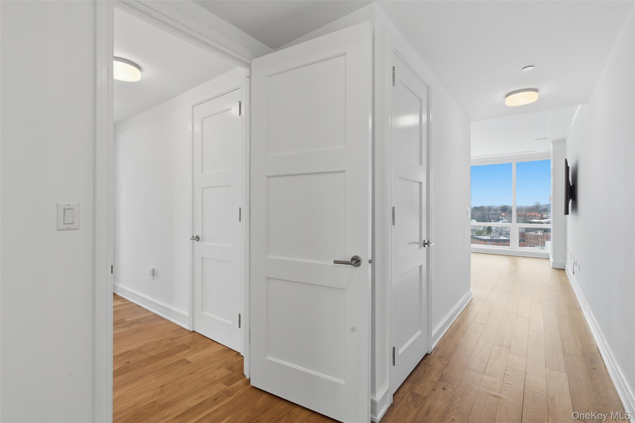 5 Renaissance Square # 16D, White Plains, NY 10601