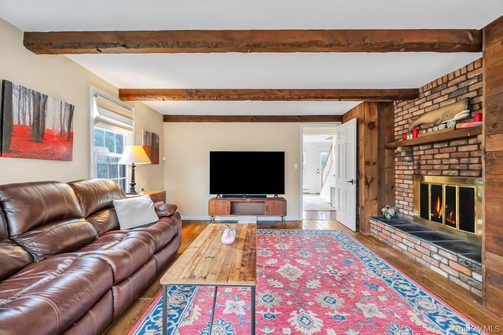 807 Union Avenue, Riverhead, NY 11901