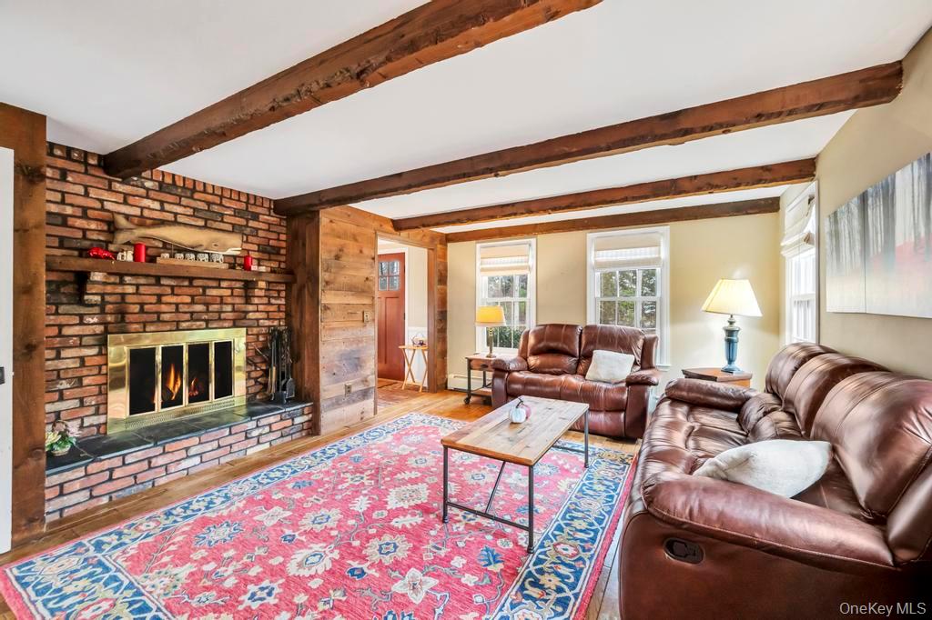 807 Union Avenue, Riverhead, NY 11901