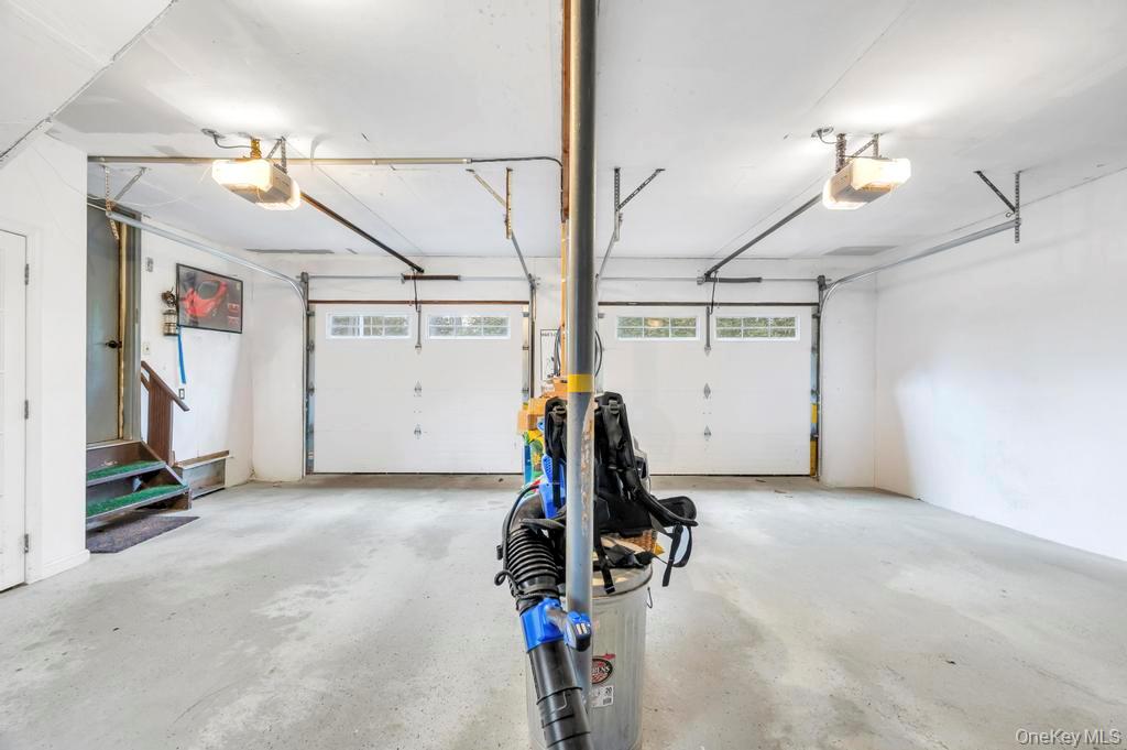 807 Union Avenue, Riverhead, NY 11901