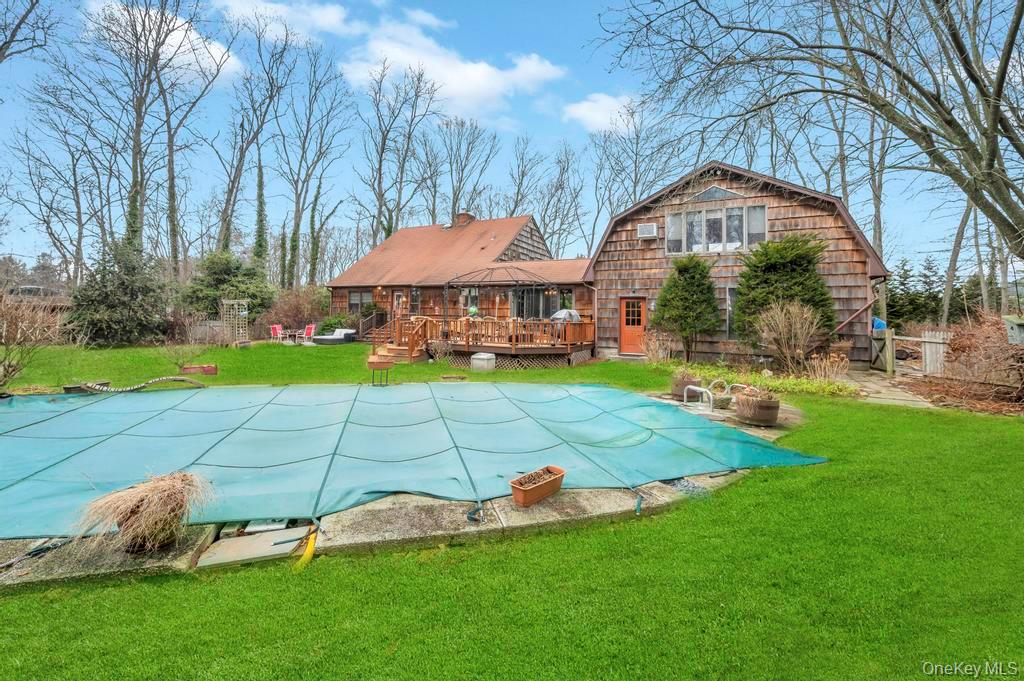 807 Union Avenue, Riverhead, NY 11901