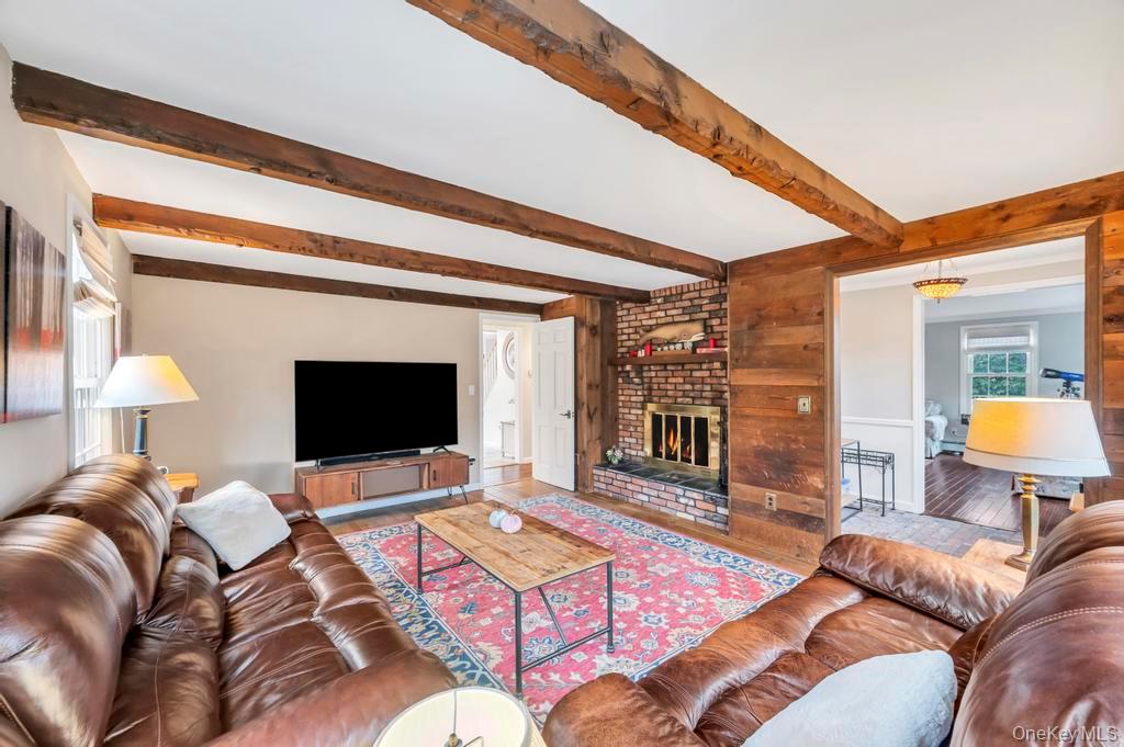 807 Union Avenue, Riverhead, NY 11901