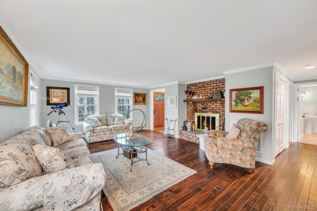 807 Union Avenue, Riverhead, NY 11901