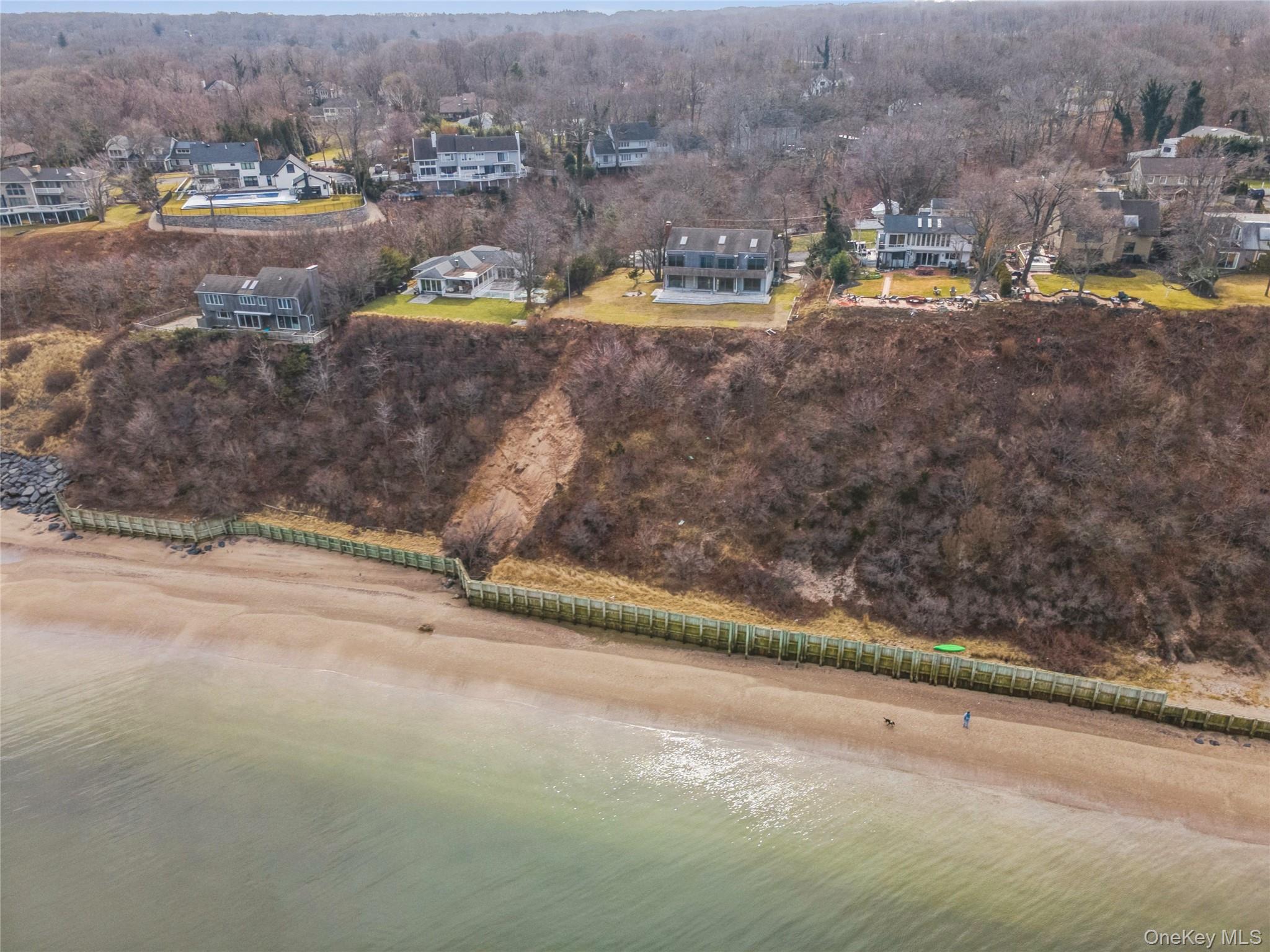 69 Seacliff Avenue, Miller Place, NY 11764