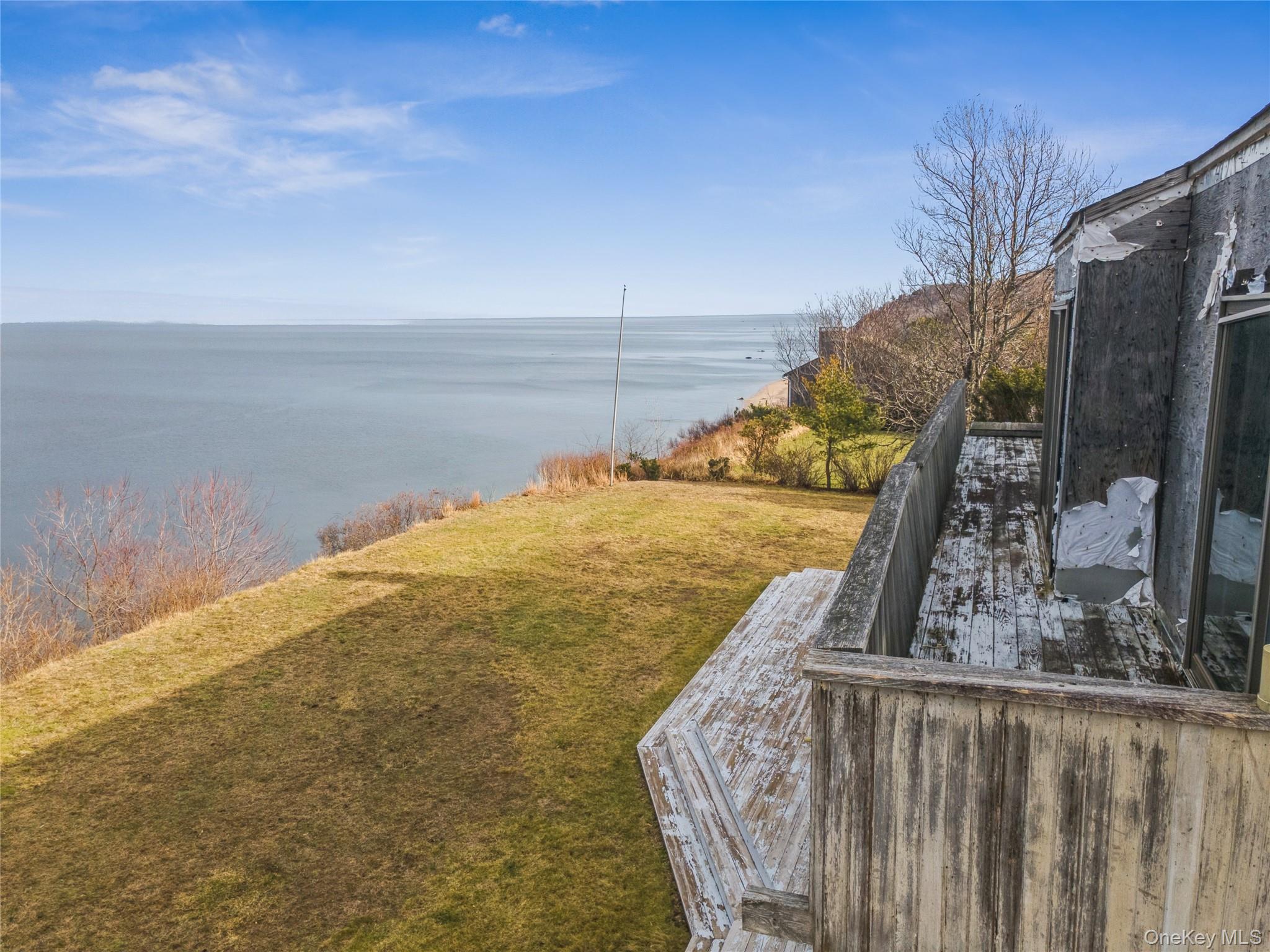 69 Seacliff Avenue, Miller Place, NY 11764