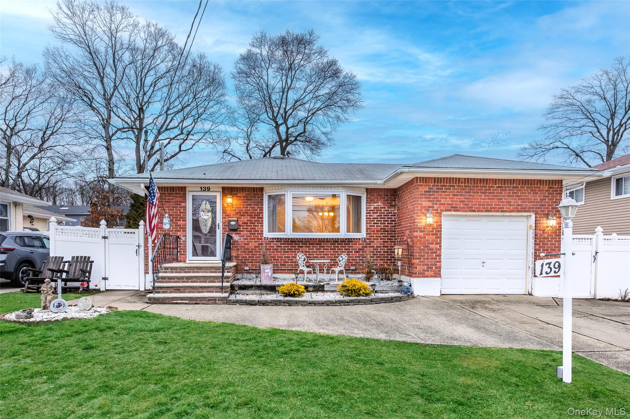 139 N Linden Street, Massapequa, NY 11758