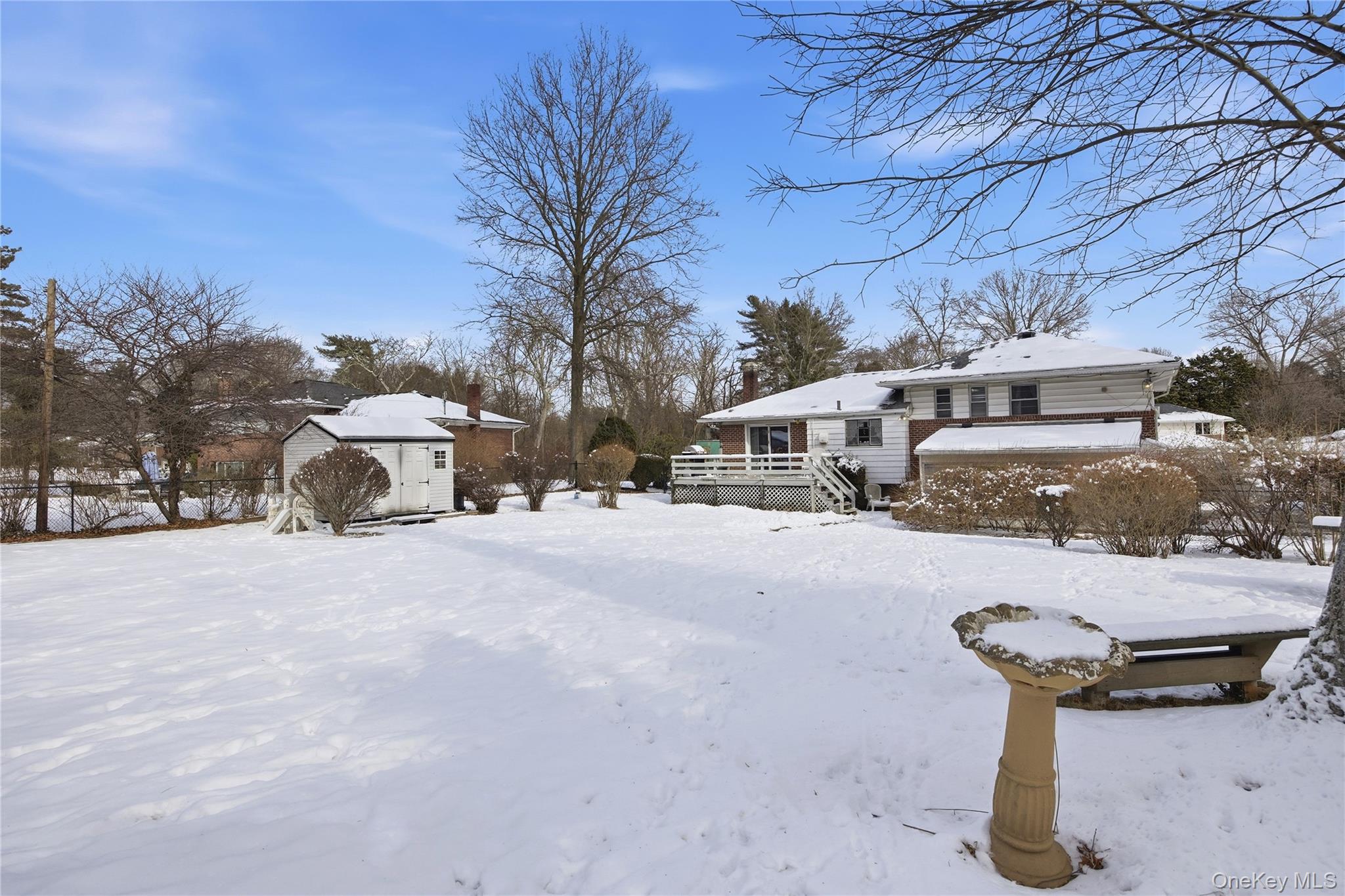 12 Viola Drive, Glen Cove, NY 11542