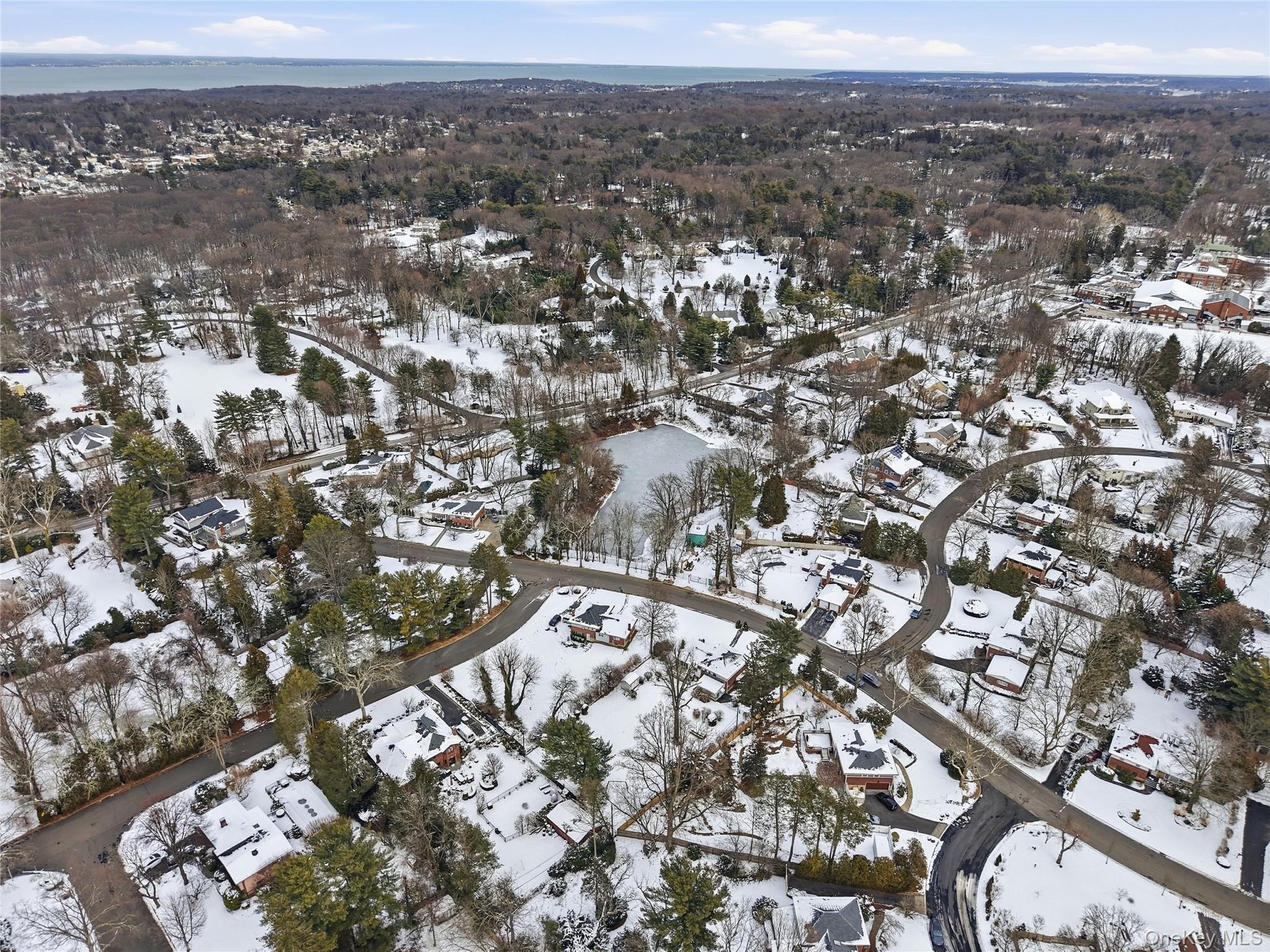 12 Viola Drive, Glen Cove, NY 11542