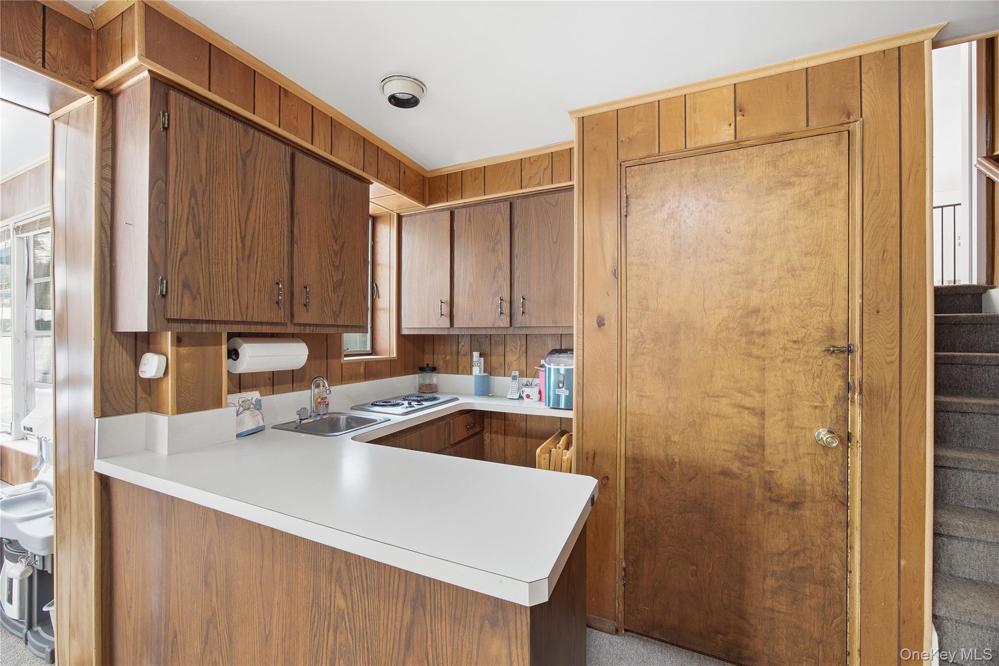 12 Viola Drive, Glen Cove, NY 11542