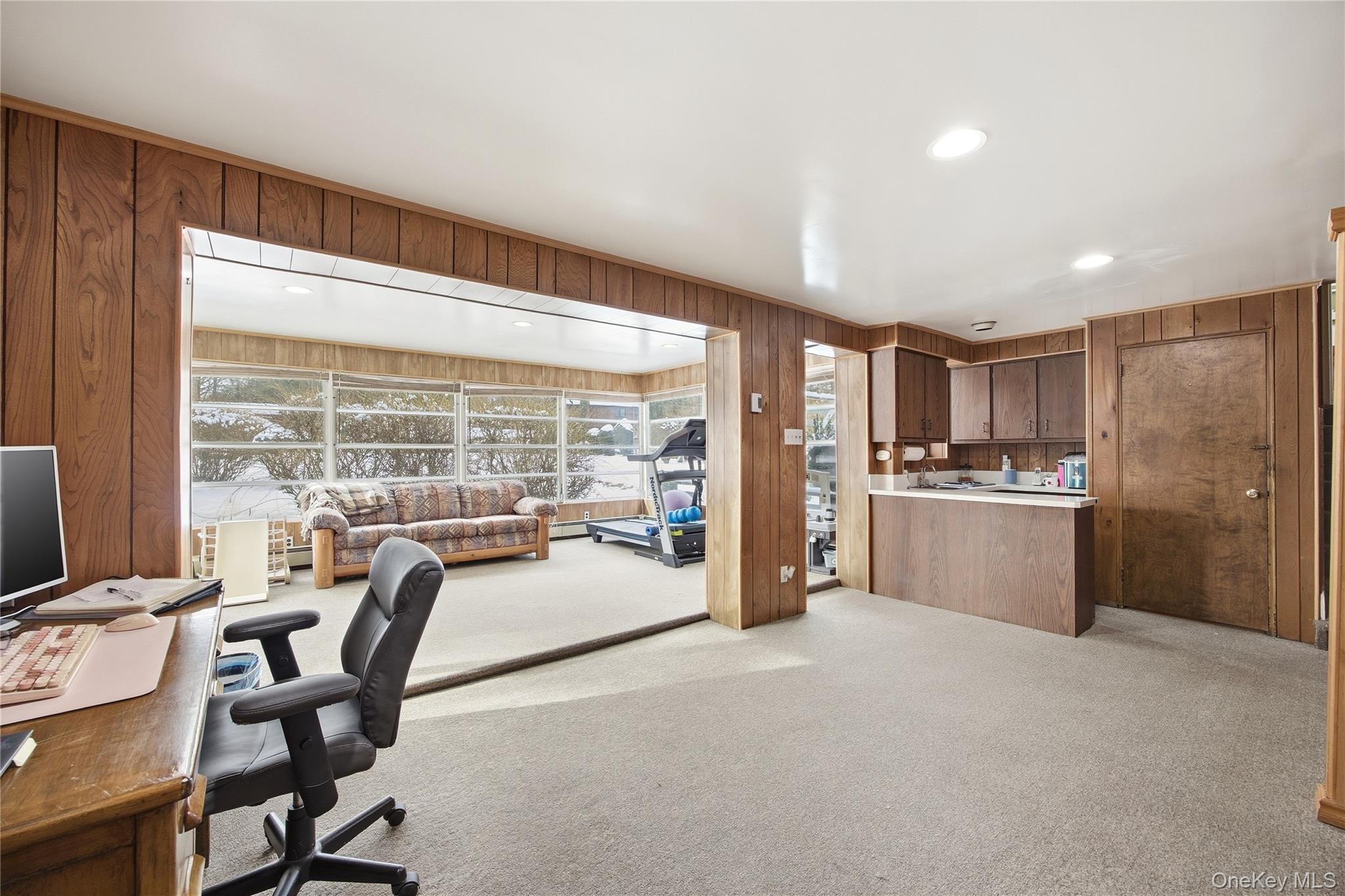 12 Viola Drive, Glen Cove, NY 11542