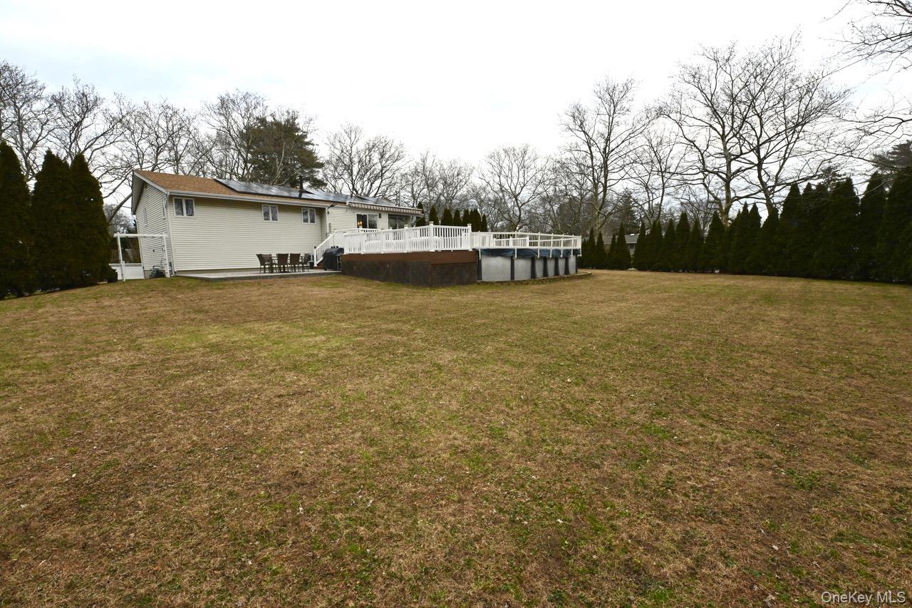 7 McNulty Street, Dix Hills, NY 11746