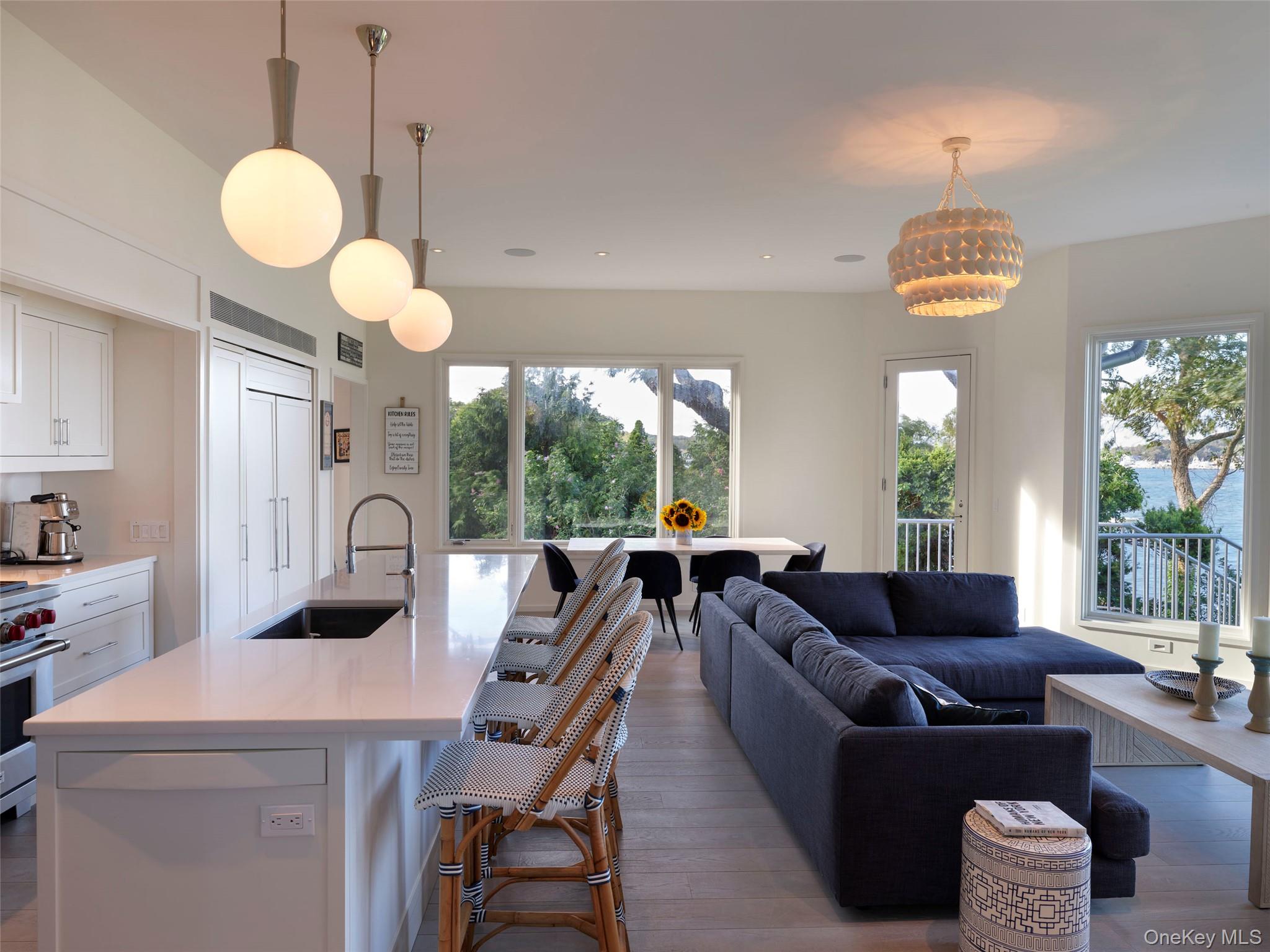 2 Sun Court Court, Hampton Bays, NY 11946