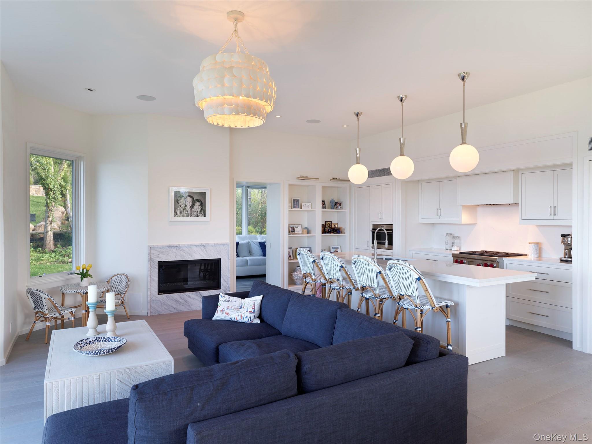 2 Sun Court Court, Hampton Bays, NY 11946