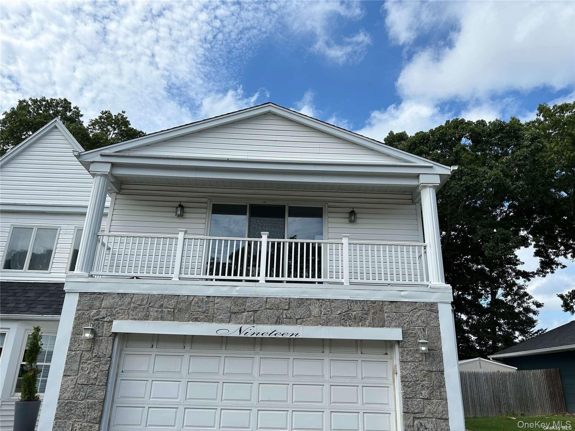 Port Jefferson Station, NY 11776