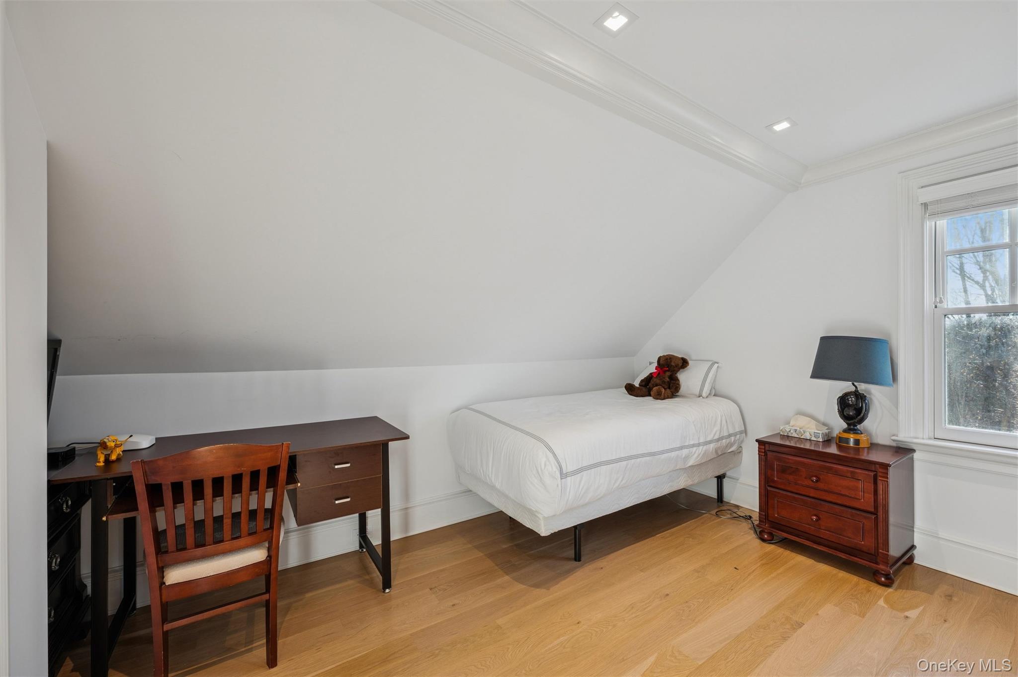 30 Club Lane, Remsenburg, NY 11960