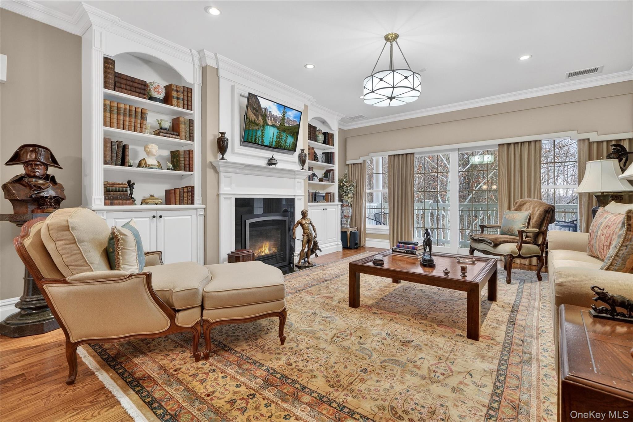 4205 Fred Ill Jr Court, Pearl River, NY 10965