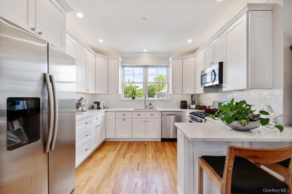 545 E Fulton Street, Long Beach, NY 11561