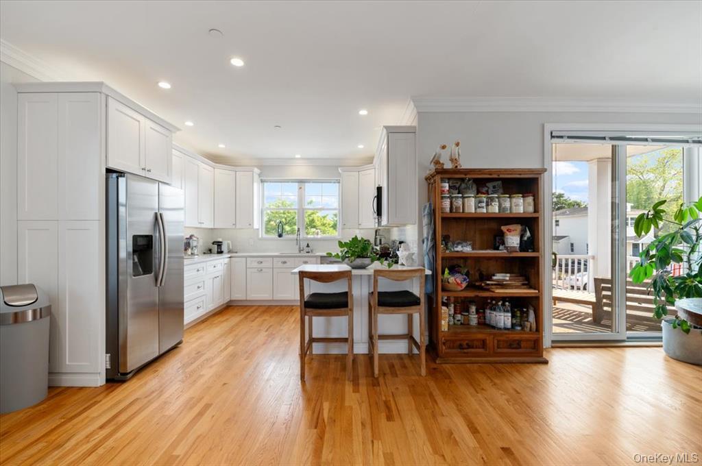 545 E Fulton Street, Long Beach, NY 11561