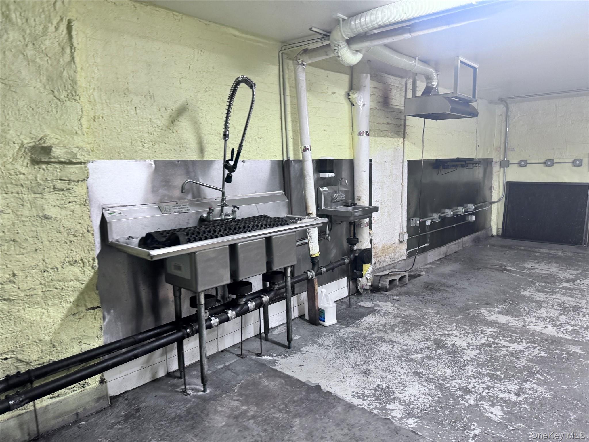 251 Wilson Avenue, Brooklyn, NY 11237