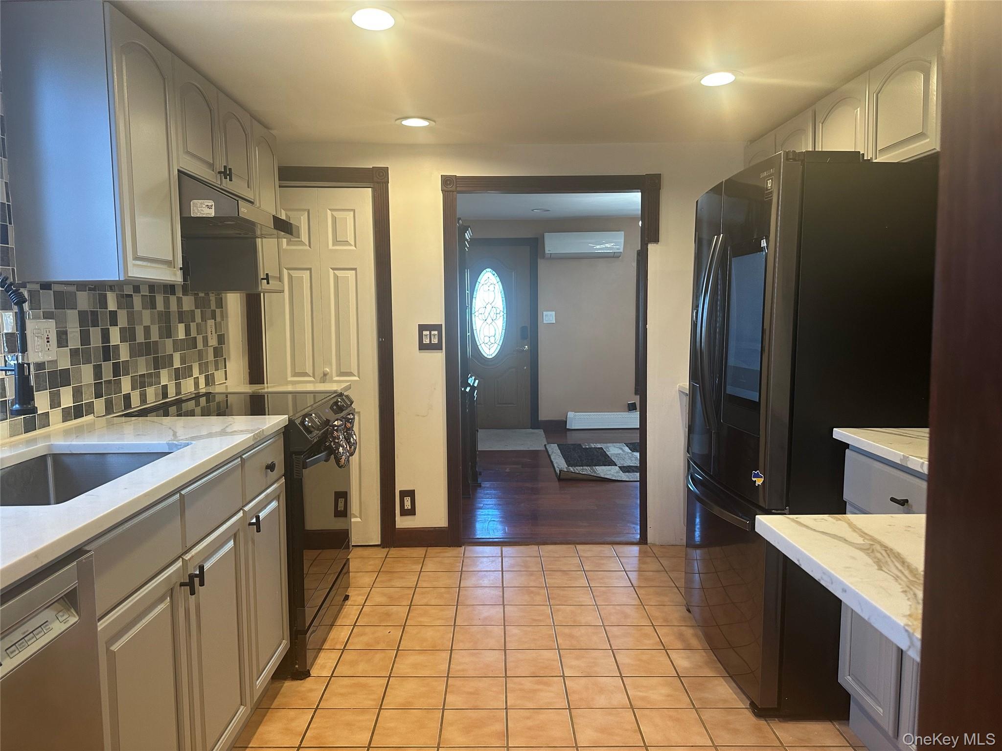 524 Jerusalem Avenue, Hicksville, NY 11801